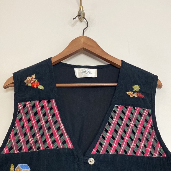 Vintage Vest Womens 16 Black Corduroy Red Lattice Fall Harvest 90s Waistcoat - Picture 3 of 13